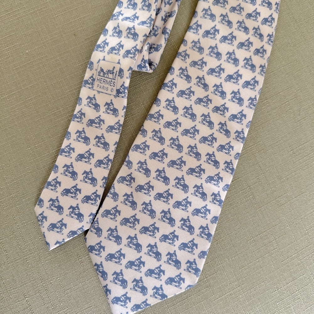 Hermes men’s tie